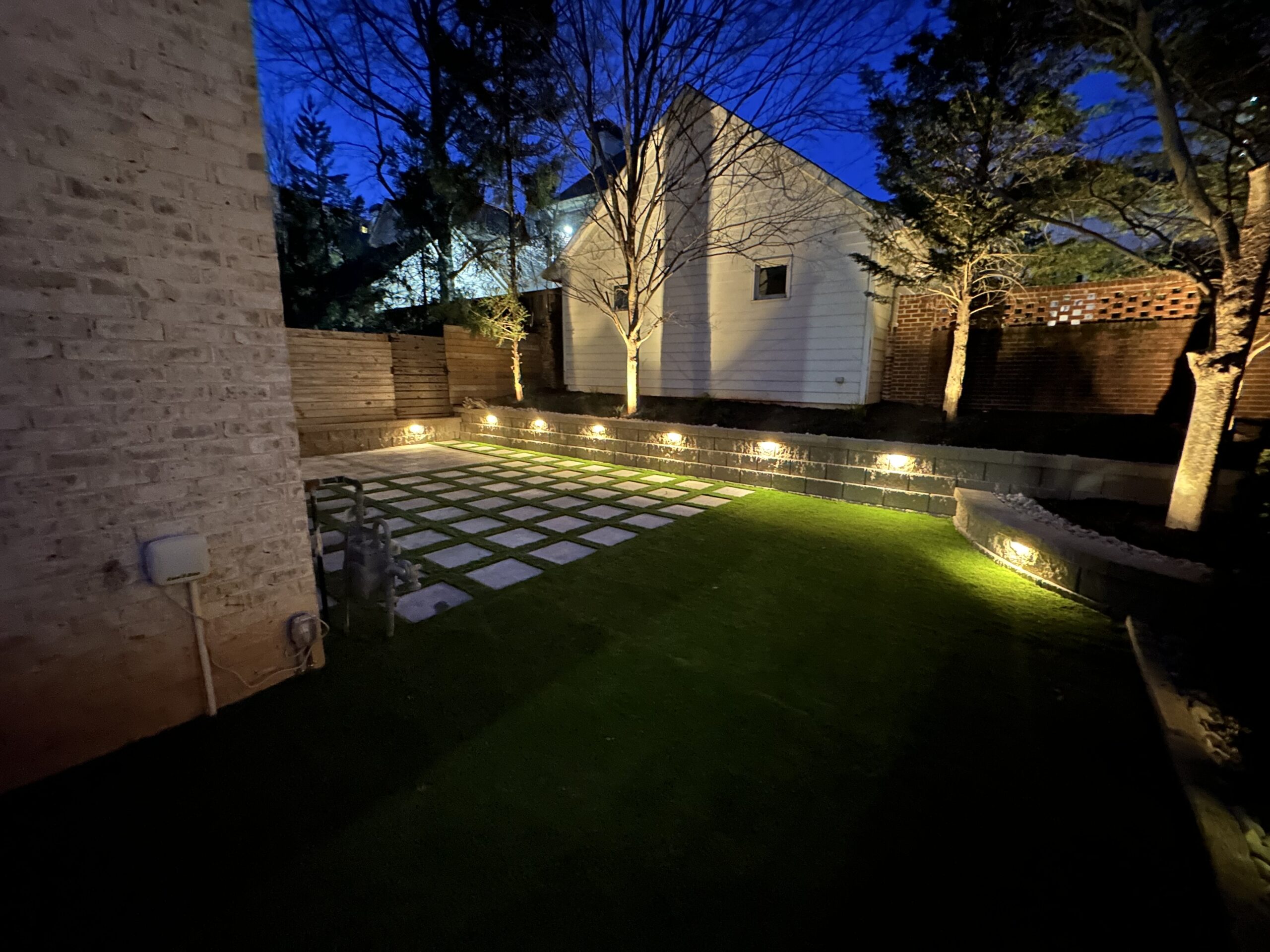 Lighting - Victor (2)